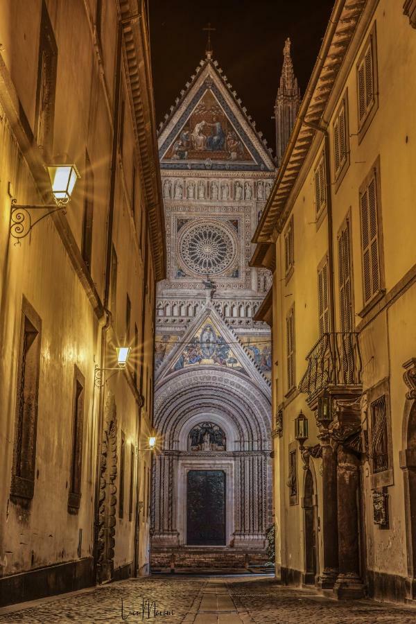 Home In Orvieto - Via Dei Dolci Bagian luar foto